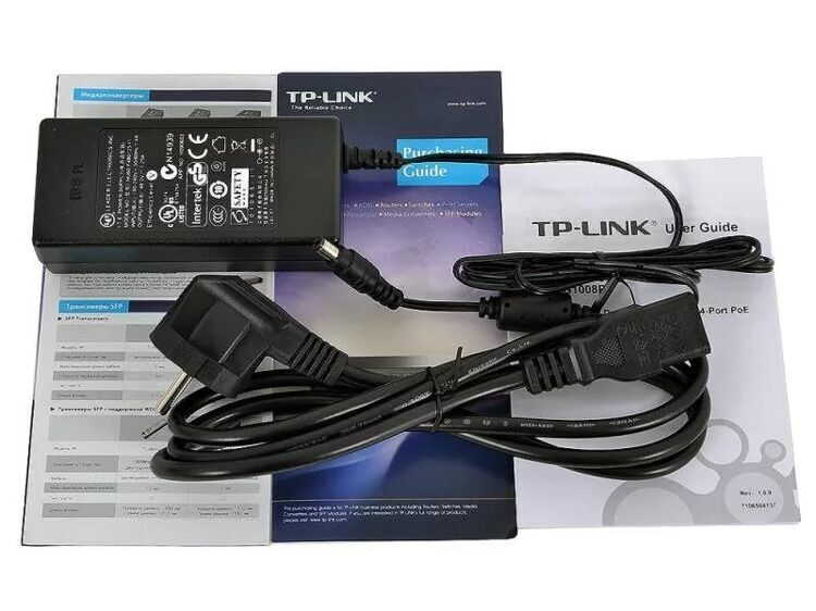 Коммутатор TP-LINK TL-SF1008P 8-портовый (Switch)